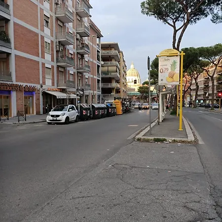 Saint Peter's Nest Apartman *