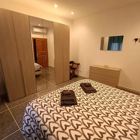 Saint Peter's Nest *