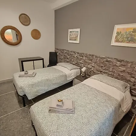 Saint Peter's Nest Róma